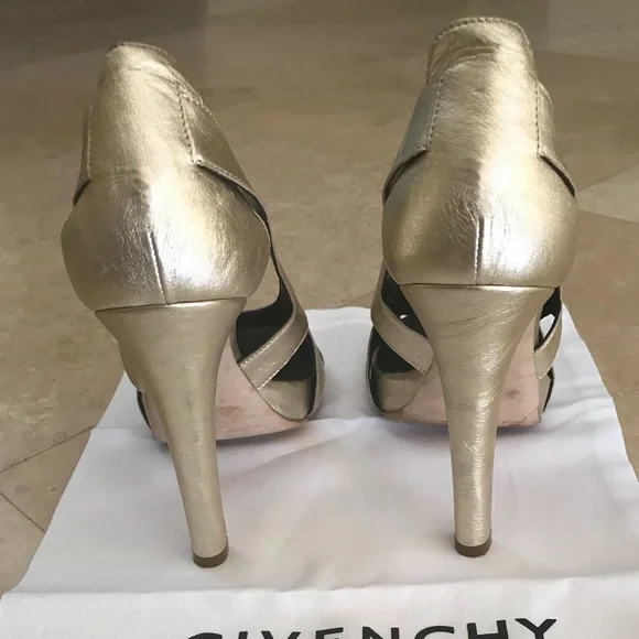 Givenchy Gold Pumps - Picture 5 of 5
